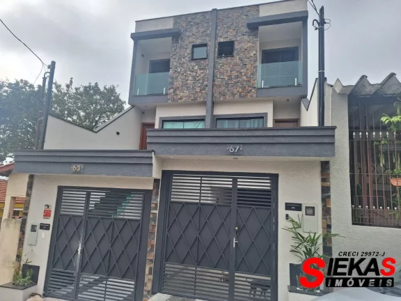 Imagem Imperdível oportunidade! Casa à venda na Penha, São Paulo-SP, 3 quartos, 1 suíte, 1 sala, 4 banheiros, 4 vagas, 150 m².