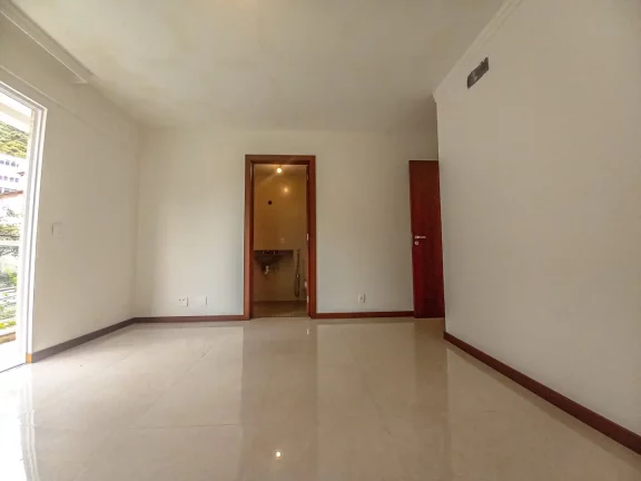 Imagem Apartamento à venda, 112 m² por R$ 795.000,00 - Tijuca - Teresópolis/RJ