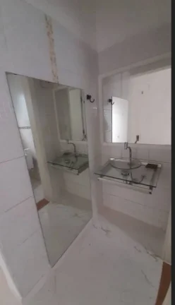 Imagem Alugo Salão Comercial no Parque das Nações