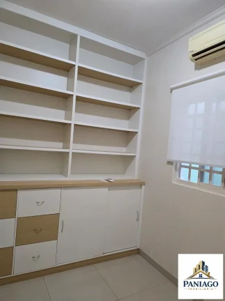 Imagem Casa aconchegante em condomínio, com 4 quartos, jardim e piscina, Cuiabá-MT