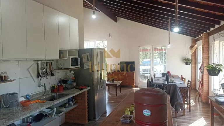 Imagem Chácara 3 Quartos à venda Zona Centro - Araçoiaba da Serra