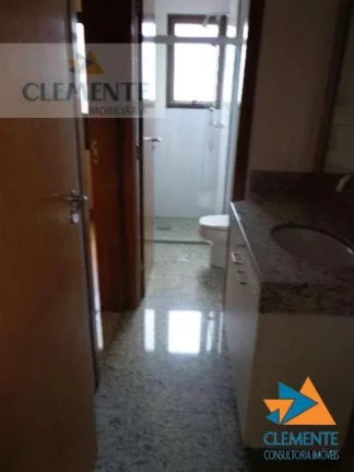 Imagem Apartamento 4 qts 4 vagas Sto Antônio divisa c/ Lourdes