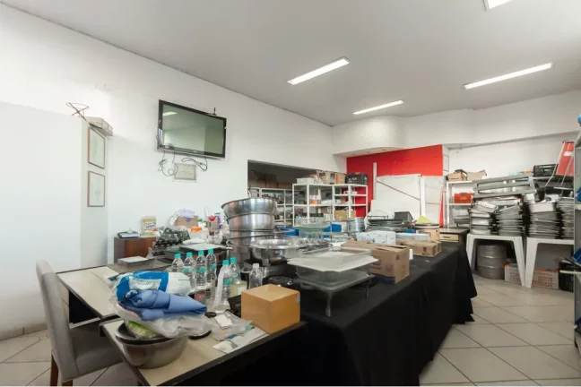 Imagem PRÉDIO COMERCIAL À VENDA EM PIRITUBA – 450M² – 3 ANDARES