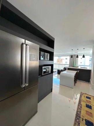 Imagem Apartamento com 3 suítes e 2 vagas de garagem em Meia Praia - Itapema/SC