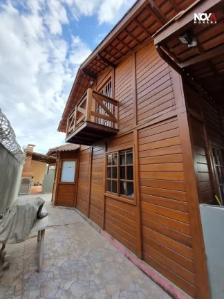 Imagem Venha se encantar com esta charmosa casa à venda em Vila Velha! Com estilo fantástico e localizaç...