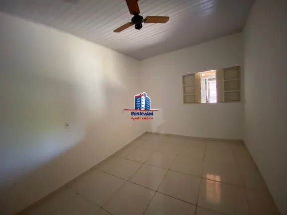 Imagem 2 casas à venda no Jardim Simões com renda