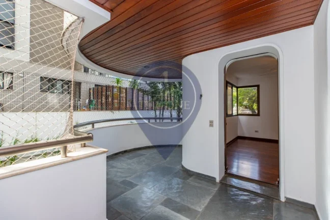 Imagem Apartamento à venda em Perdizes, São Paulo-SP: 4 quartos, 2 suítes, 2 salas, 5 banheiros, 2 vagas e 216m² de área.