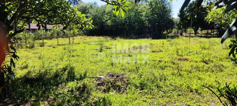 Imagem Chácara à Venda em Paranoá - DF250 - Fazenda Velha - 6,2 hectares - Escriturada e registrada.