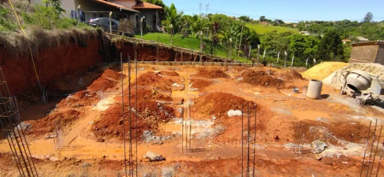 Imagem TERRENO LOCALIZADO NO JARDIM CANANEIA