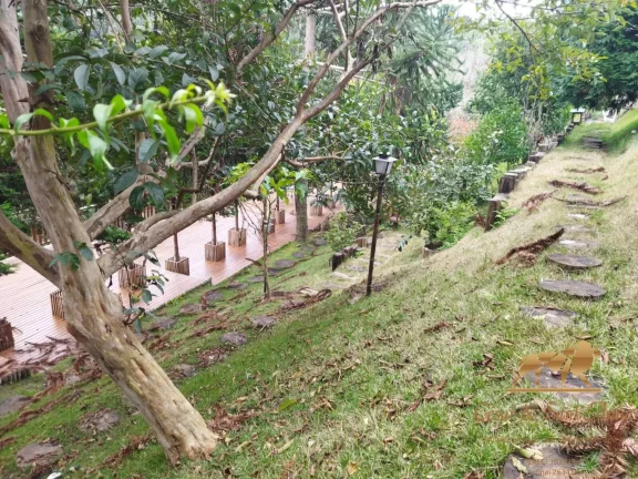 Imagem Oportunidade única, mansão com valor de ocasião em Campos do Jordão/SP