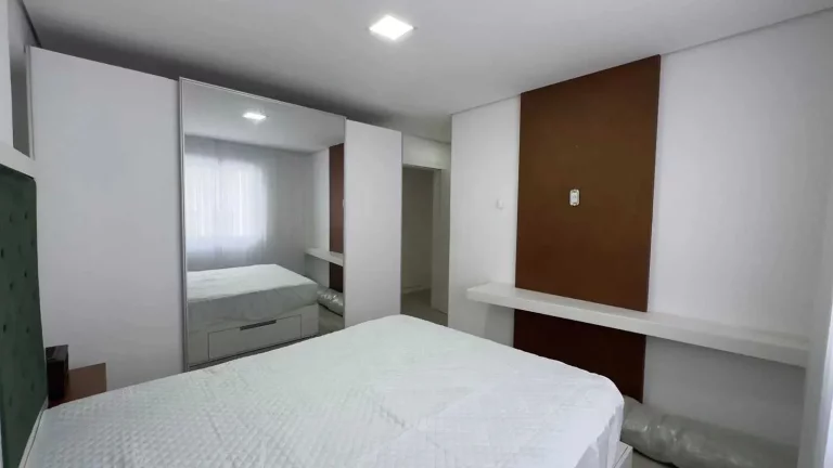 Imagem Apartamento com 3 suítes e 2 vagas de garagem em - Balneário Camboriú/SC
