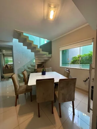Imagem Casa com 2 dormitórios à venda, 125 m² por R$ 720.000,00 - Jardim Medina - Poá/SP