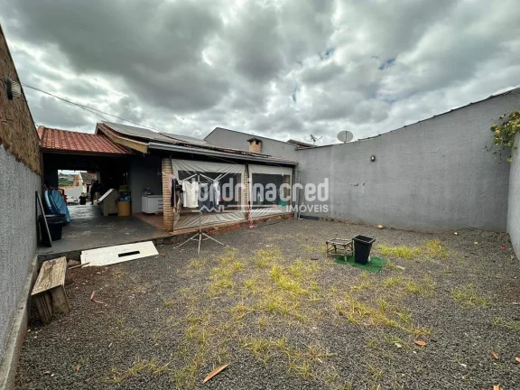 Imagem Casa toda planejada na Zona Norte de Londrina, com área de lazer c/ churrasqueira – conforto, economia e espaço para crescer! 3 vagas e energia solar.