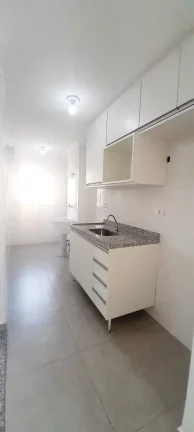 Imagem móvel aconchegante com 2 quartos e 2 banheiros com vaga