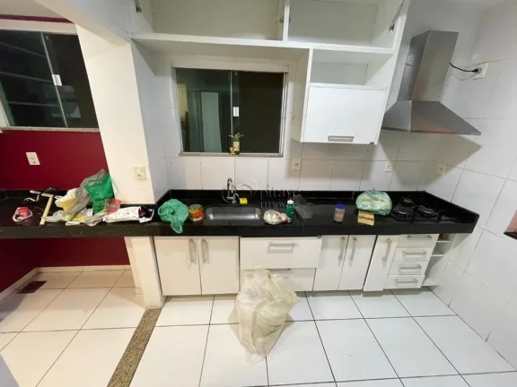 Imagem Apartamento para aluguel no bairro da Glória com 3 quartos, 1 suíte, planejados e 2 vagas por R$3.200,00 + taxas!