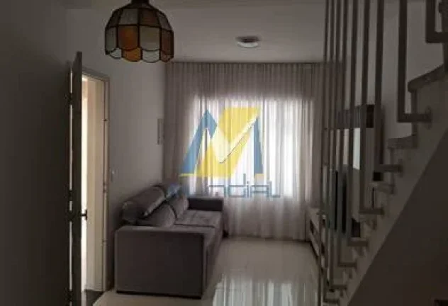 Imagem Sobrado com 3 Dormitórios, Suíte e 2 Vagas - Excelente Oportunidade