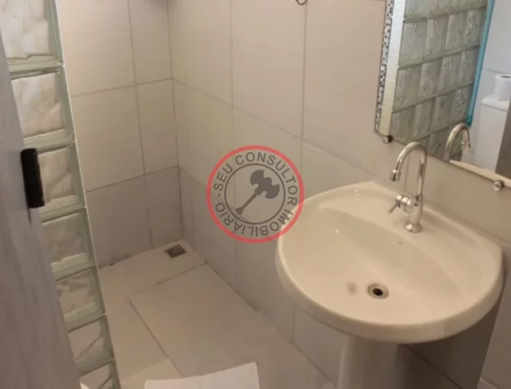 Imagem Casa em residencial, com 3 dormitorios sendo 2 suites, sala de estar, sala de jantar, cozinha e area gourmet e lavanderia.