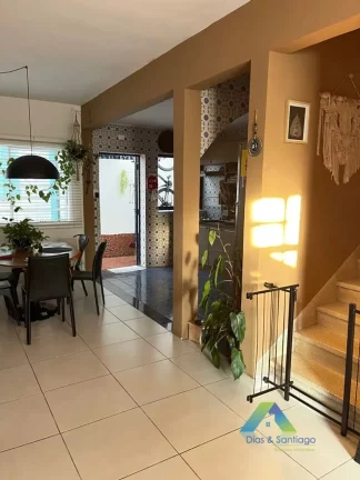 Imagem Sobrado a venda com 03 quartos no Planalto Paulista