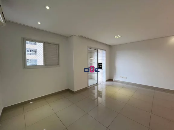 Imagem Apartamento com 2 Dormitórios, Suíte e 2 Vagas na Ponta da Praia