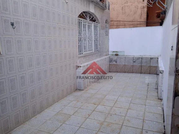 Imagem Casa com 2 dormitórios à venda, 94 m² por R$ 350.000,00 - Mutondo - São Gonçalo/RJ