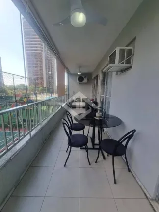 Imagem Apartamento de 2 Quartos para Venda na Barra da Tijuca com 90 m²