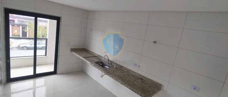 Imagem Casa Condomínio 2 Dorms com 2 Suítes Praia Grande