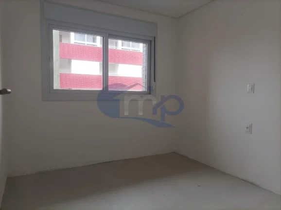 Imagem Apartamento á venda com 3 dormitórios no Predial em Torres/RS