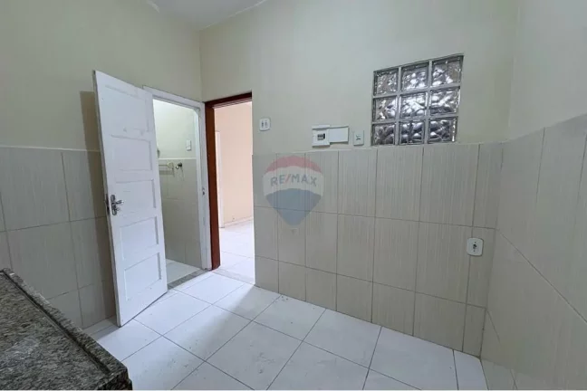 Imagem Apartamento com 50m² e 2 quartos em Cascadura. Rio de Janeiro,
