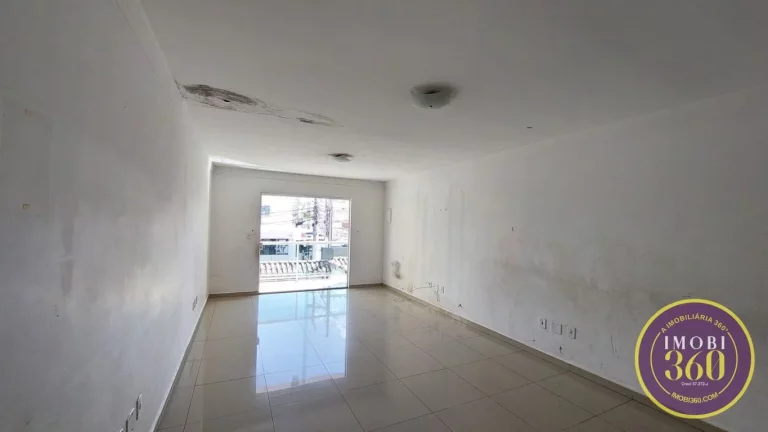 Imagem Sobrado Triplex com excelente espaço interno
