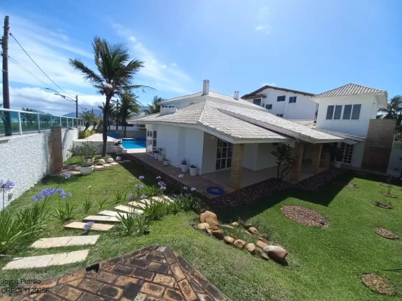 Imagem Mansão em condomínio fechado à venda em Peruíbe