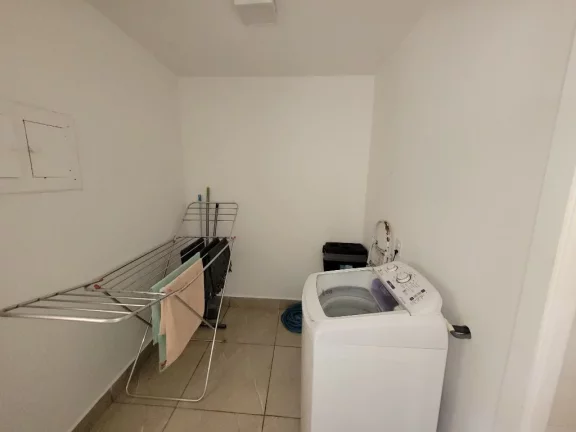 Imagem PITANGUEIRAS – NA QUADRA DO MAR, MARAVILHOSO APARTAMENTO COM 80 M² ÚTEIS, LOCALIZAÇÃO PRIVILEGIADA, APARTAMENTO REFORMADO.