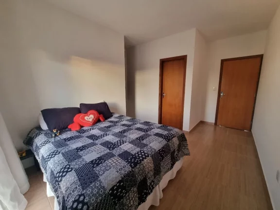 Imagem Sobrado com 3 dormitórios à venda, 143 m² por R$ 650.000,00 - Parque Morumbi - Mogi das Cruzes/SP