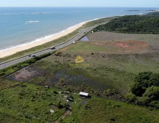 Imagem Área comercial de 13.900 m², totalmente plana e murada, com galpão de 200 m² equipado com escrit...