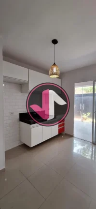 Imagem Casa à Venda no Condomínio Rio Manso  Cuiabá/MT Diferenciais do imóvel: Casa de esquina 84 m²...