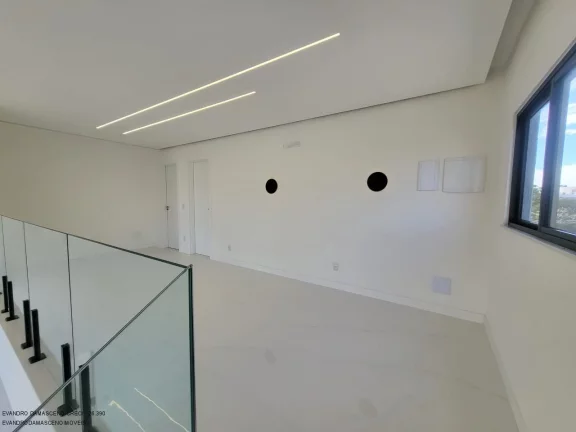Imagem Casa de alto padrão em condomínio à venda em Camaçari-BA, 4 quartos, 4 suítes, 3 salas, 1 banheiro, 4 vagas, 267m².