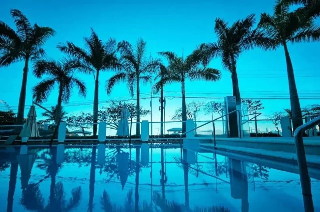 Imagem Apartamento Vista Mar com 3 dormitórios sendo 1 suíte e 1 vaga de garagem em Balneário Camboriú