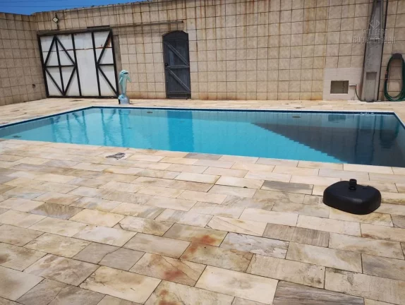 Imagem CASA ISOLADA, 3 SUÍTES, 6 VAGAS, BALNEÁRIO FLÓRIDA - PRAIA GRANDE/SP