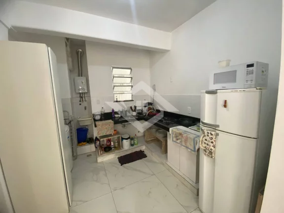 Imagem Apartamento Amplo em Copacabana - 4 Quartos, Reformado e Mobiliado