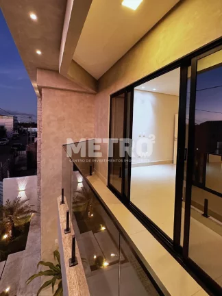 Imagem Casa à venda, 4 Suítes, 3 com varanda, sendo a Suíte Master ampla com jacuzzi
