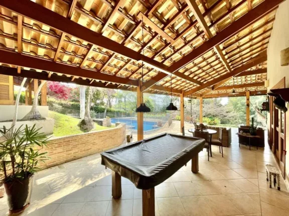 Imagem Casa em Condomínio a Venda no bairro Granja Viana - Carapicuíba, SP