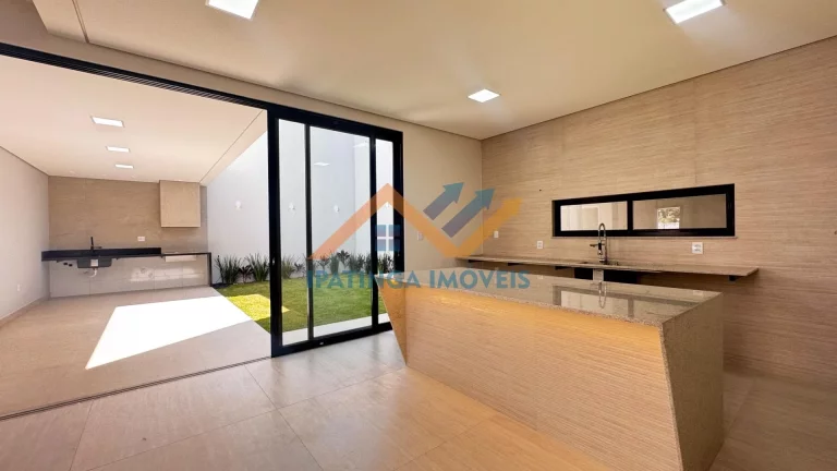 Imagem Casa de altíssimo padrão á venda no bairro Iguaçu - Ipatinga