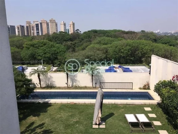 Imagem Casa localizada no Bairro Boaçava, ruas tranquilas e arborizadas, arquitetura de Julio Pechmann. No...
