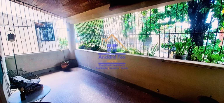 Imagem Casa Duplex com 2 salas, 3 Quartos, 1 suítes, copa cozinha, varanda, Anexo, 3 vagas à venda, 226 M², por R$ 850.000 - Grajaú - Rio de Janeiro/RJ.