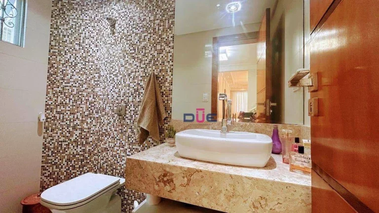 Imagem Casa com 3 dormitórios à venda, 277 m² por R$ 1.850.000 - Campo Grande - Santos/SP