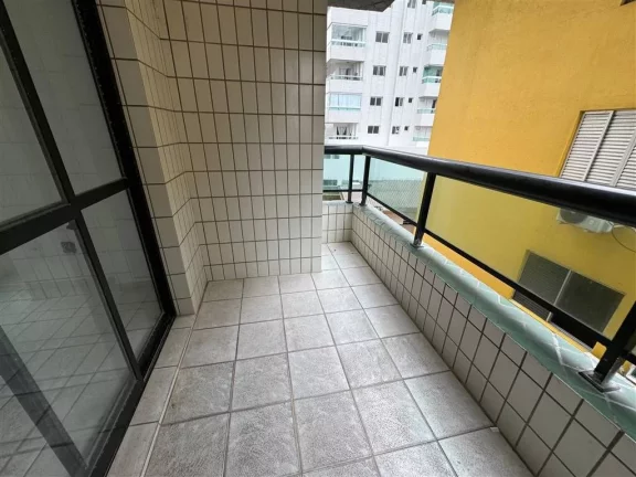 Imagem Apartamento à Venda em Guilhermina, Praia Grande - SP