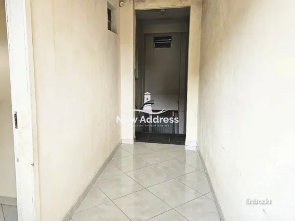 Imagem Casa com 3 kitnets à venda no bairro Glória, em Vila Velha!