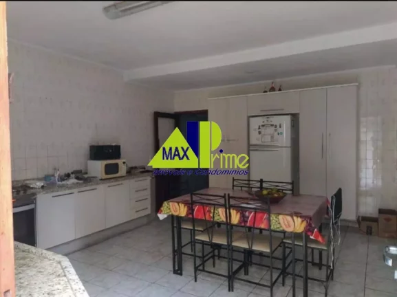 Imagem SOBRADO FRONTAL 148M²/02 QUARTOS/EDÍCULA/QUINTAL/06 VAGAS