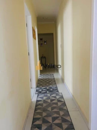 Imagem Descubra o conforto de viver em uma casa espaçosa e bem localizada!
Construída em 2013, esta linda...