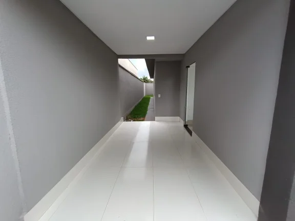 Imagem Casa De 3/4 C Suite Com Area Gourmet No Santa Luzia Em Construção