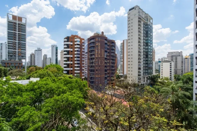 Imagem Apartamento de luxo na Vila Uberabinha, São Paulo-SP, com 3 quartos, 3 suítes e 171m² de área.